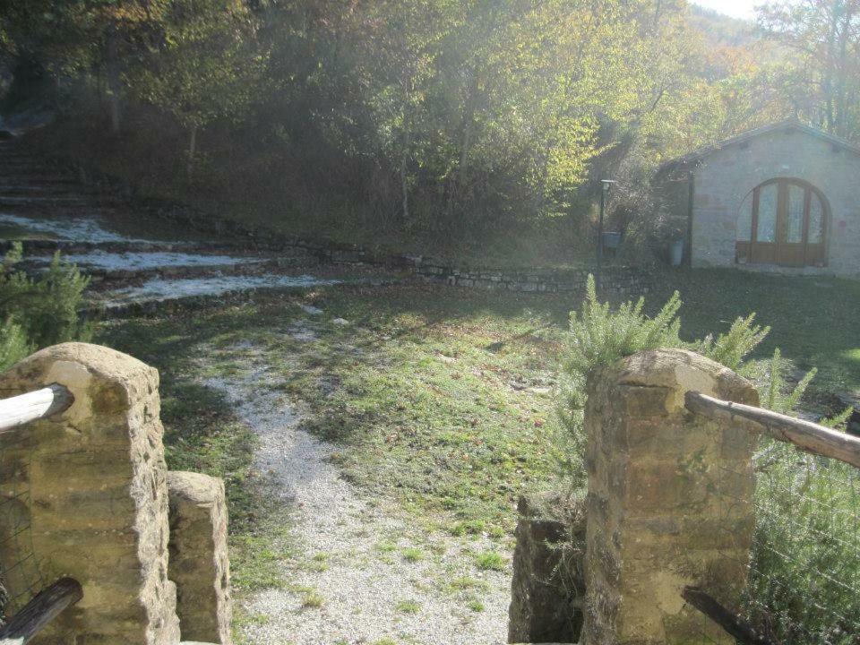 Libera Universita Di Alcatraz Pensjonat Morleschio Zewnętrze zdjęcie